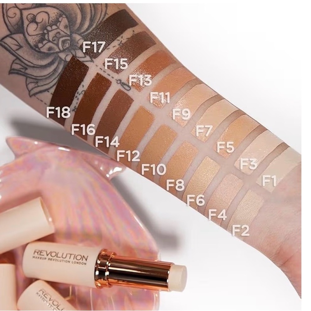 Makeup Revolution London Foundation – Shade F11 (NEW Sealed) - Picture 4 of 4